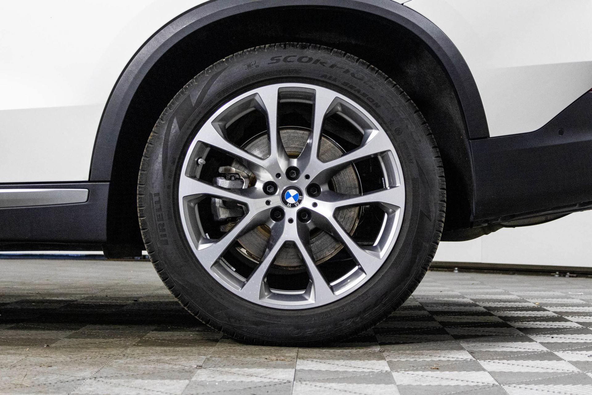 Used 2024 BMW X5 xDrive40i image 46