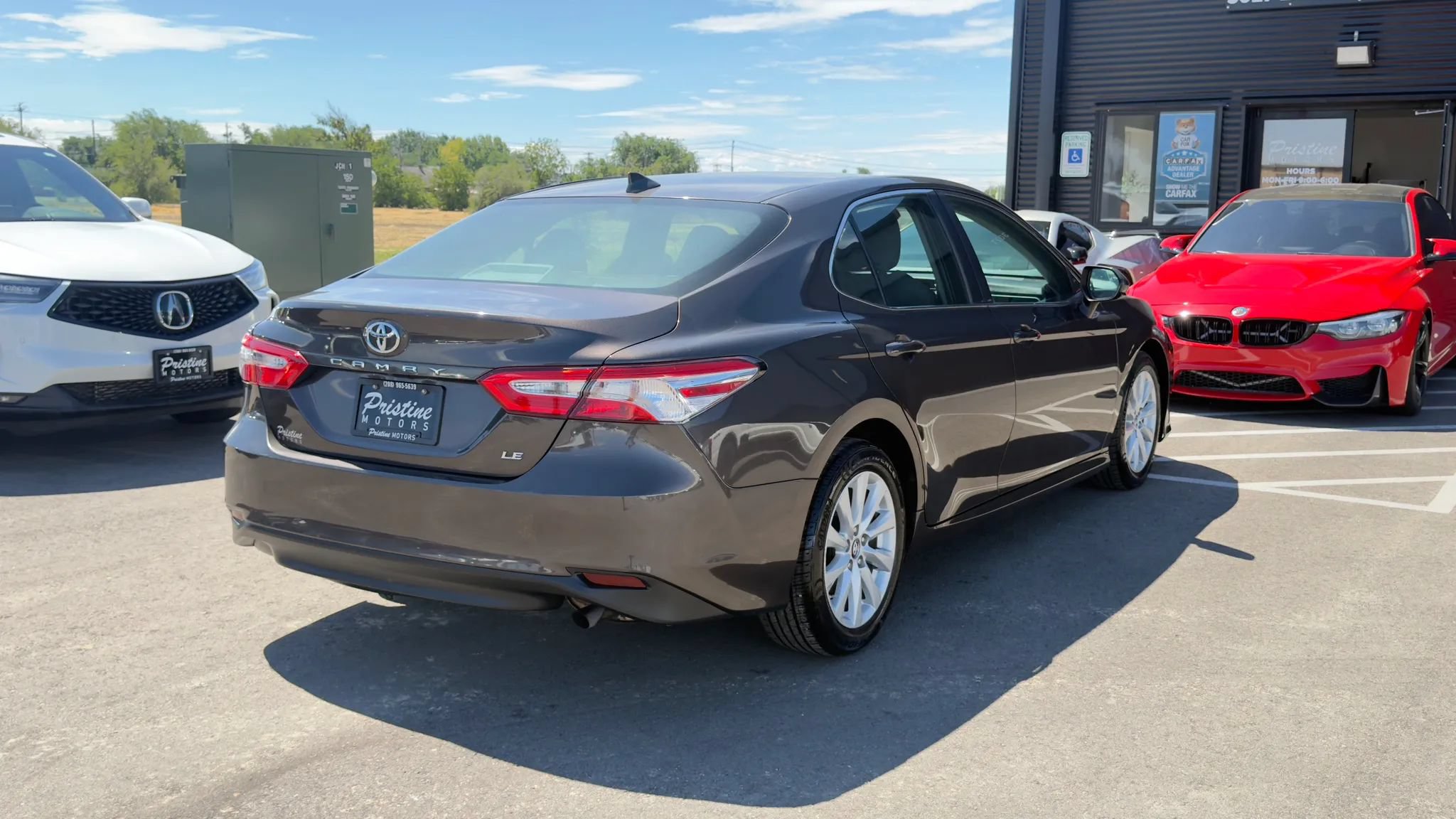 Used 2019 Toyota Camry LE FWD image 5