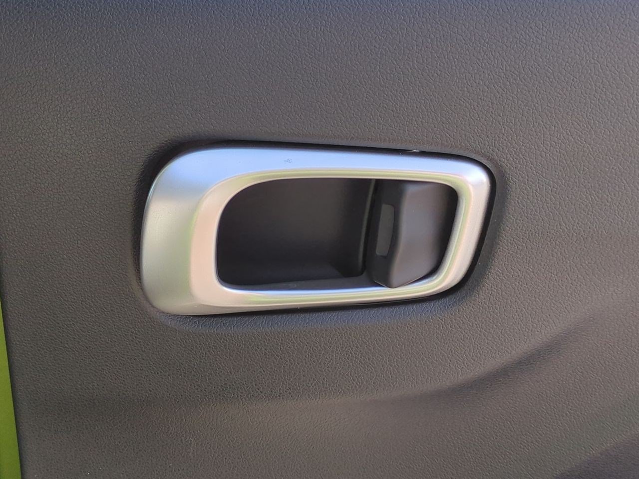Used 2023 Hyundai Venue SEL FWD image 35
