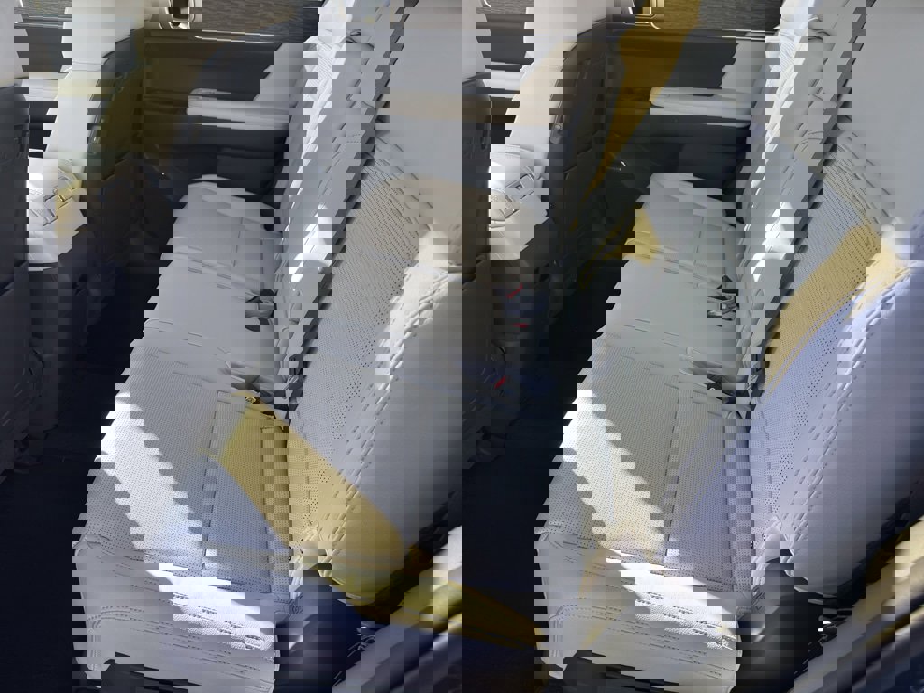 New 2026 Hyundai Santa Fe Limited image 16