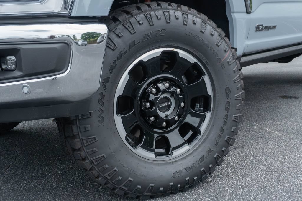 New 2026 Ford F250 King Ranch w/ Tremor Off-Road Package AWD/4WD image 2