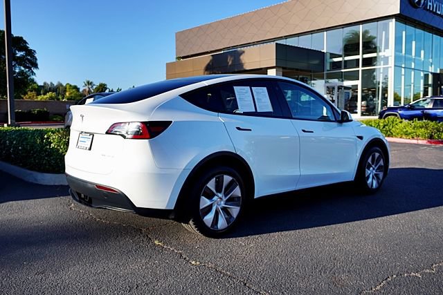 Used 2023 Tesla Model Y Long Range AWD/4WD image 8