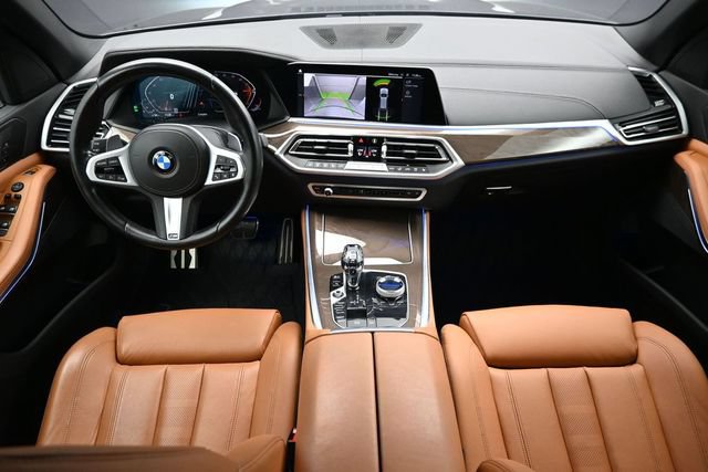 Used 2021 BMW X5 xDrive40i w/ M Sport Package AWD/4WD image 17