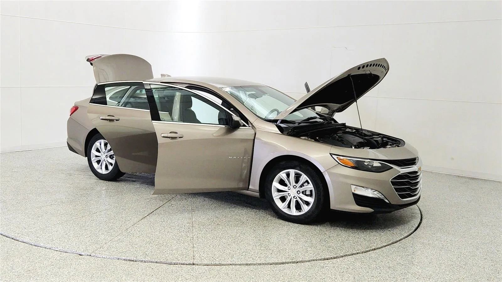 Used 2022 Chevrolet Malibu LT image 9