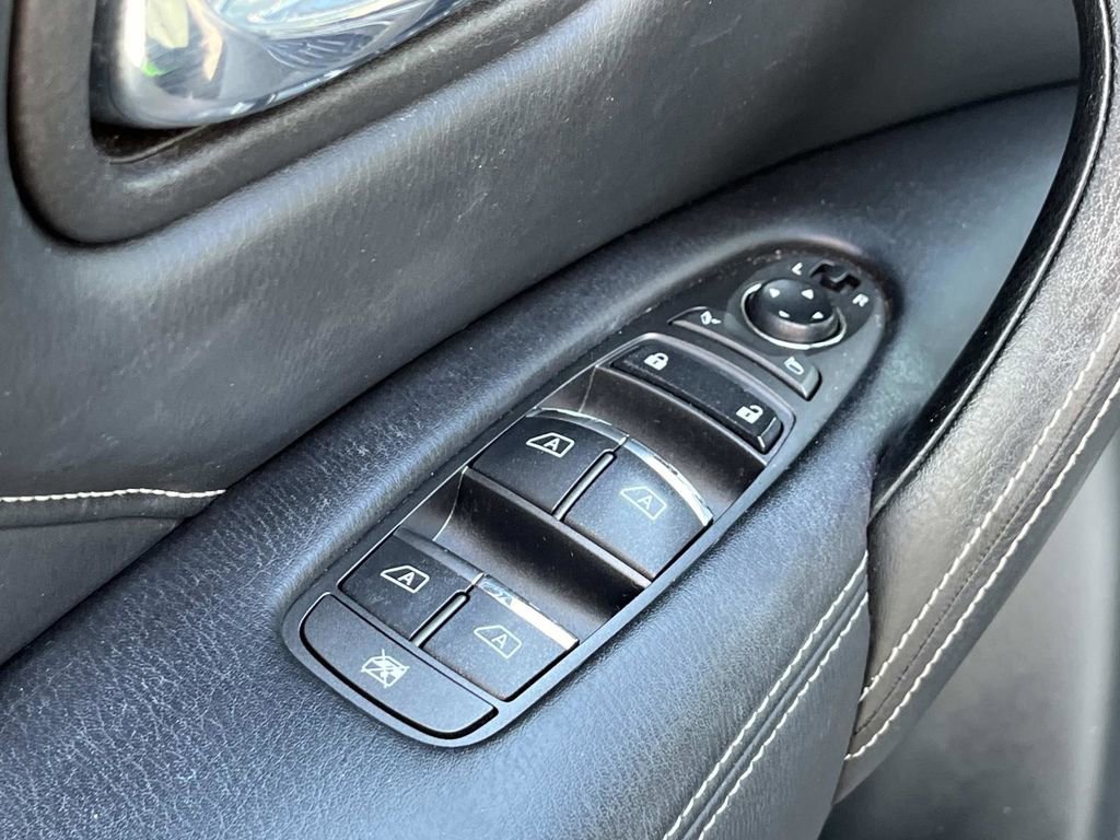 Used 2018 INFINITI QX80 4WD image 30