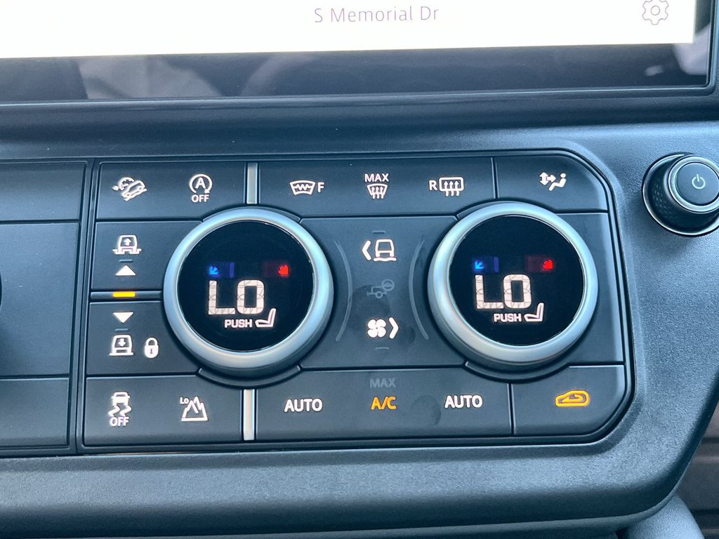 New 2026 Land Rover Defender 110 X-Dynamic SE AWD/4WD image 26