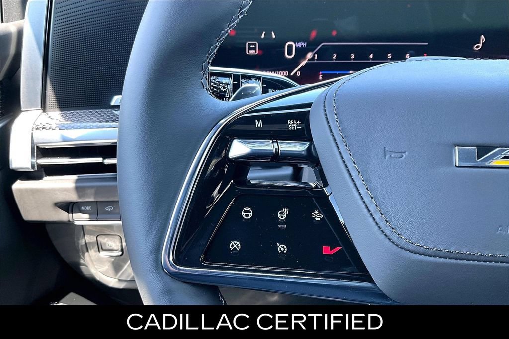 Used 2026 Cadillac Escalade ESV V AWD/4WD image 22