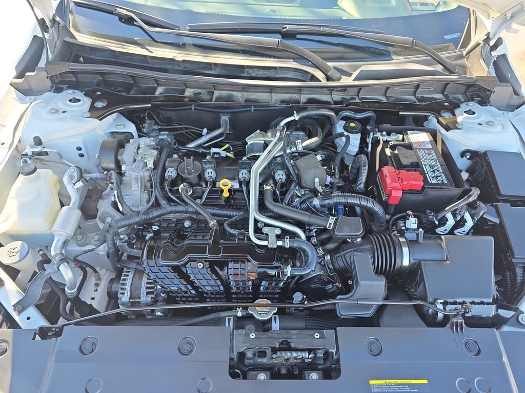 Used 2024 Nissan Altima 2.5 SR image 18