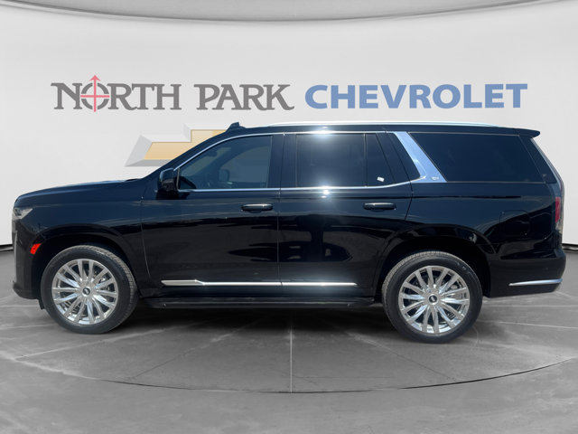 Certified 2024 Cadillac Escalade Premium Luxury w/ LPO, Floor Liner Package AWD/4WD image 6