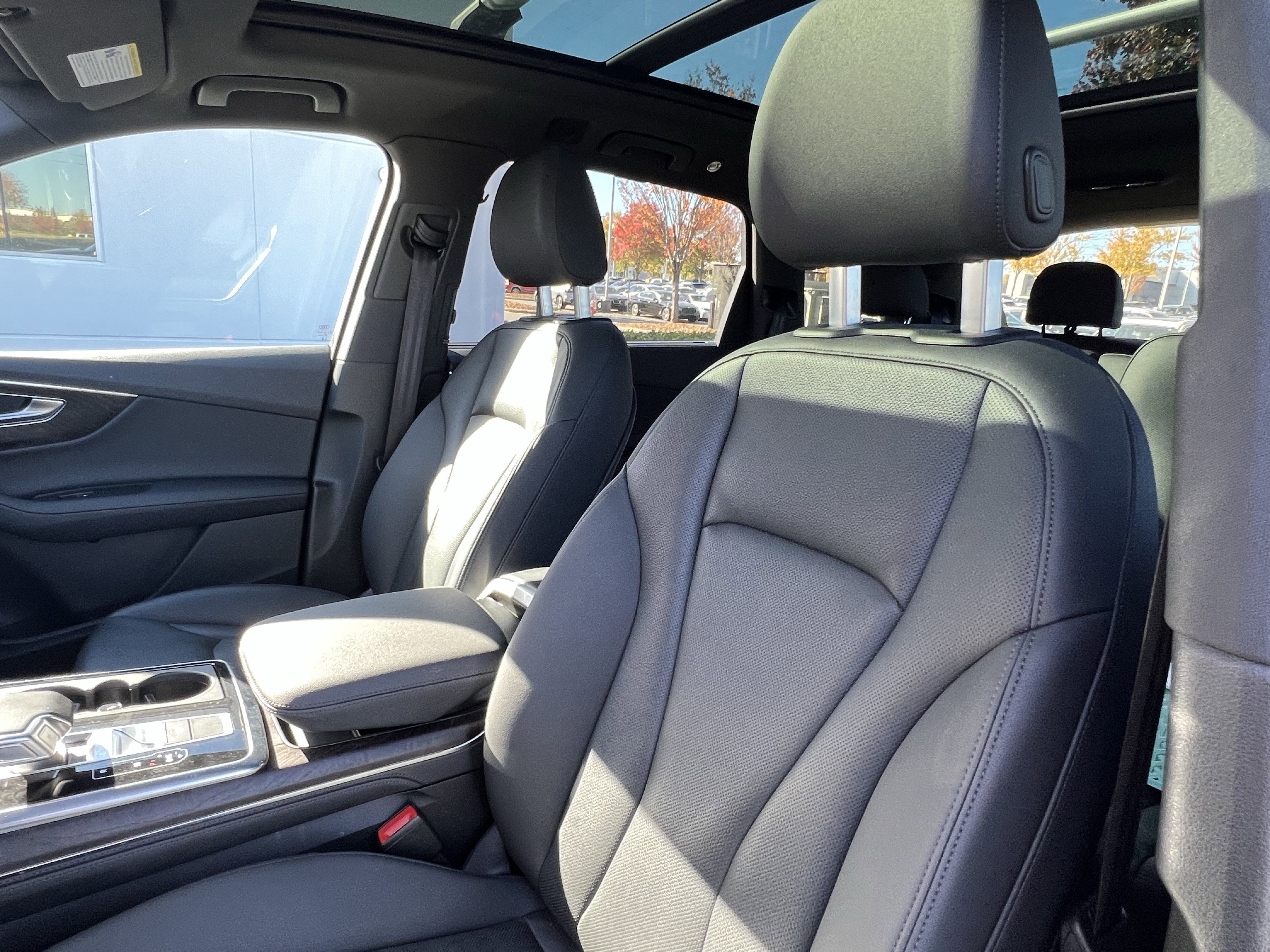 Used 2023 Audi Q7 2.0T Premium Plus w/ Premium Plus Package image 16