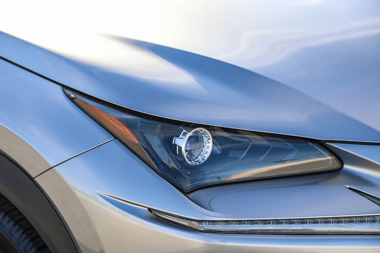 Used 2018 Lexus NX 300h AWD w/ Premium Package image 8