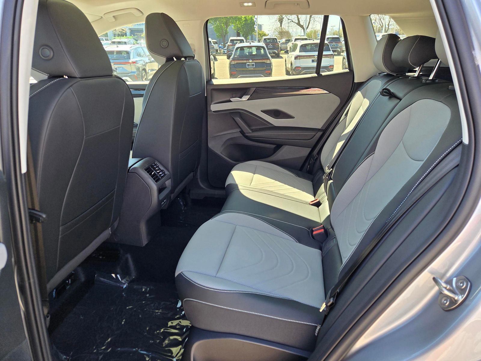 New 2026 Volkswagen Tiguan SE AWD/4WD image 7