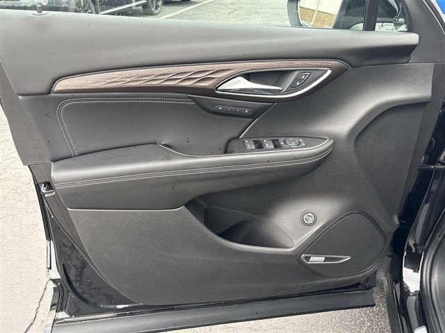 Certified 2023 Buick Envision Avenir image 23