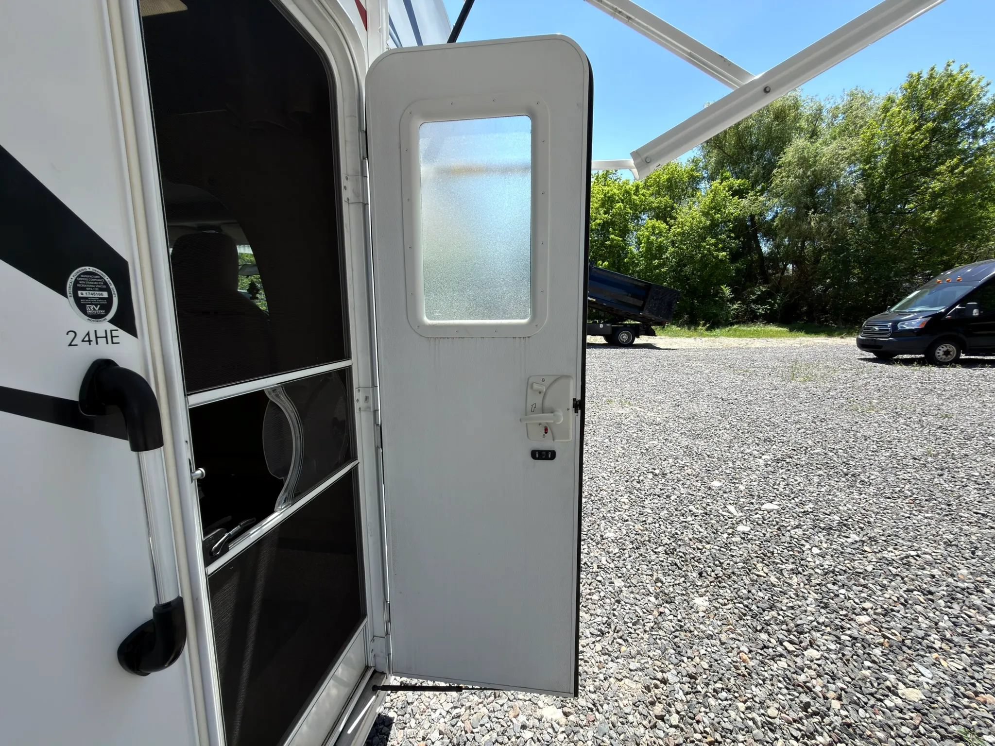 Used 2019 Ford E-350 and Econoline 350 Super Duty w/ Motorhome Prep Package RWD image 40