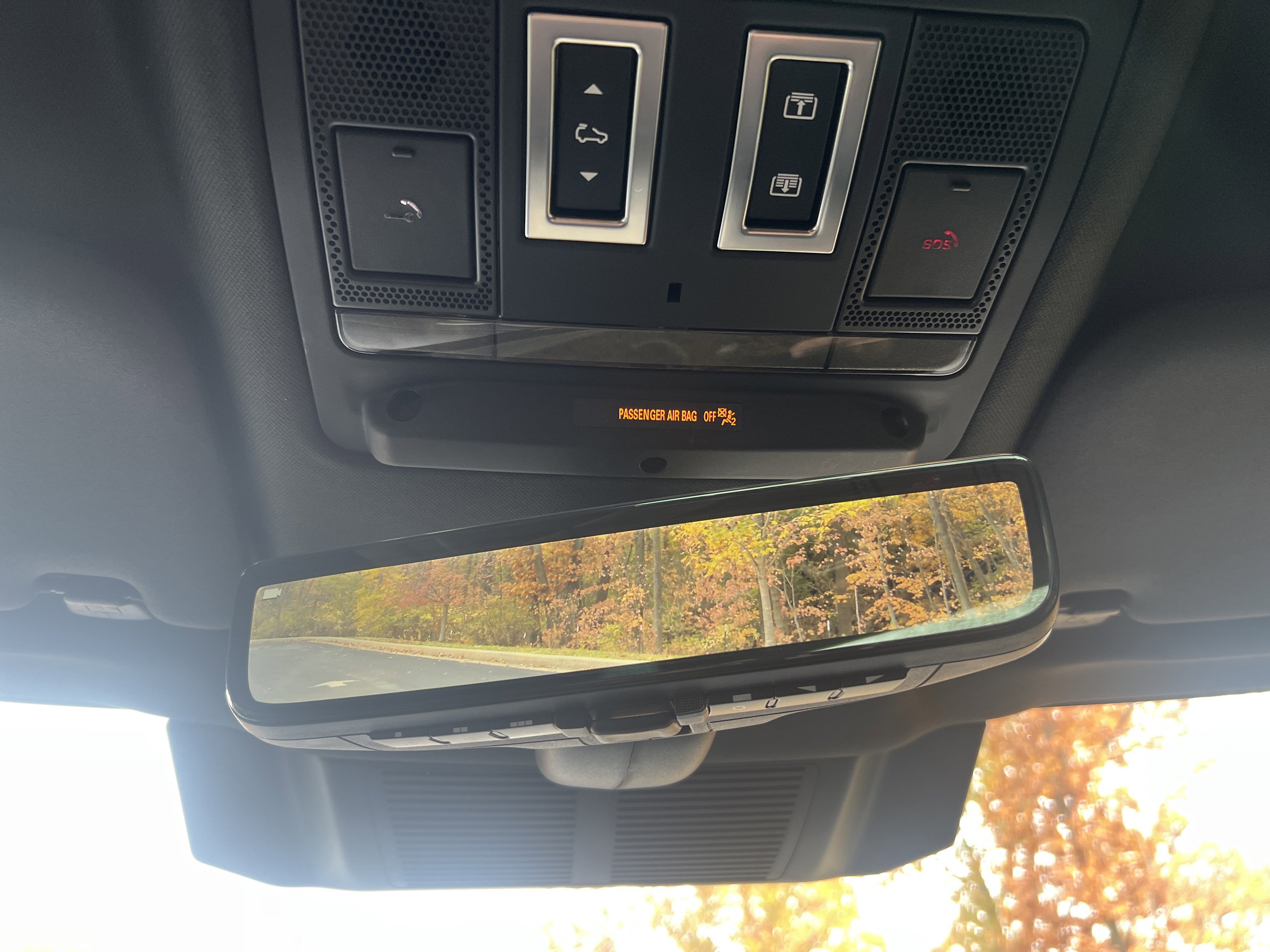 Used 2024 Land Rover Defender 110 V8 image 23