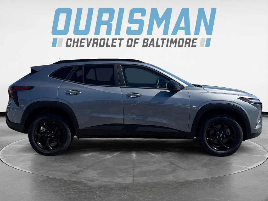 New 2026 Chevrolet Trax LT w/ Sunroof Package image 7