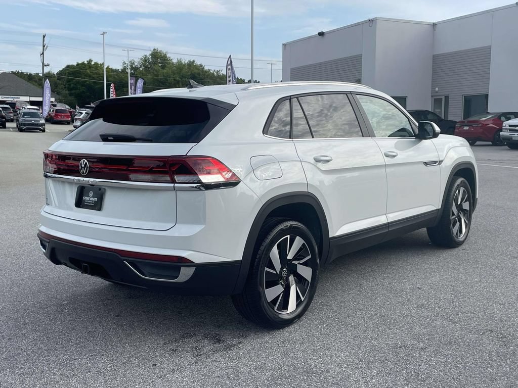New 2026 Volkswagen Atlas Cross Sport SE FWD image 7