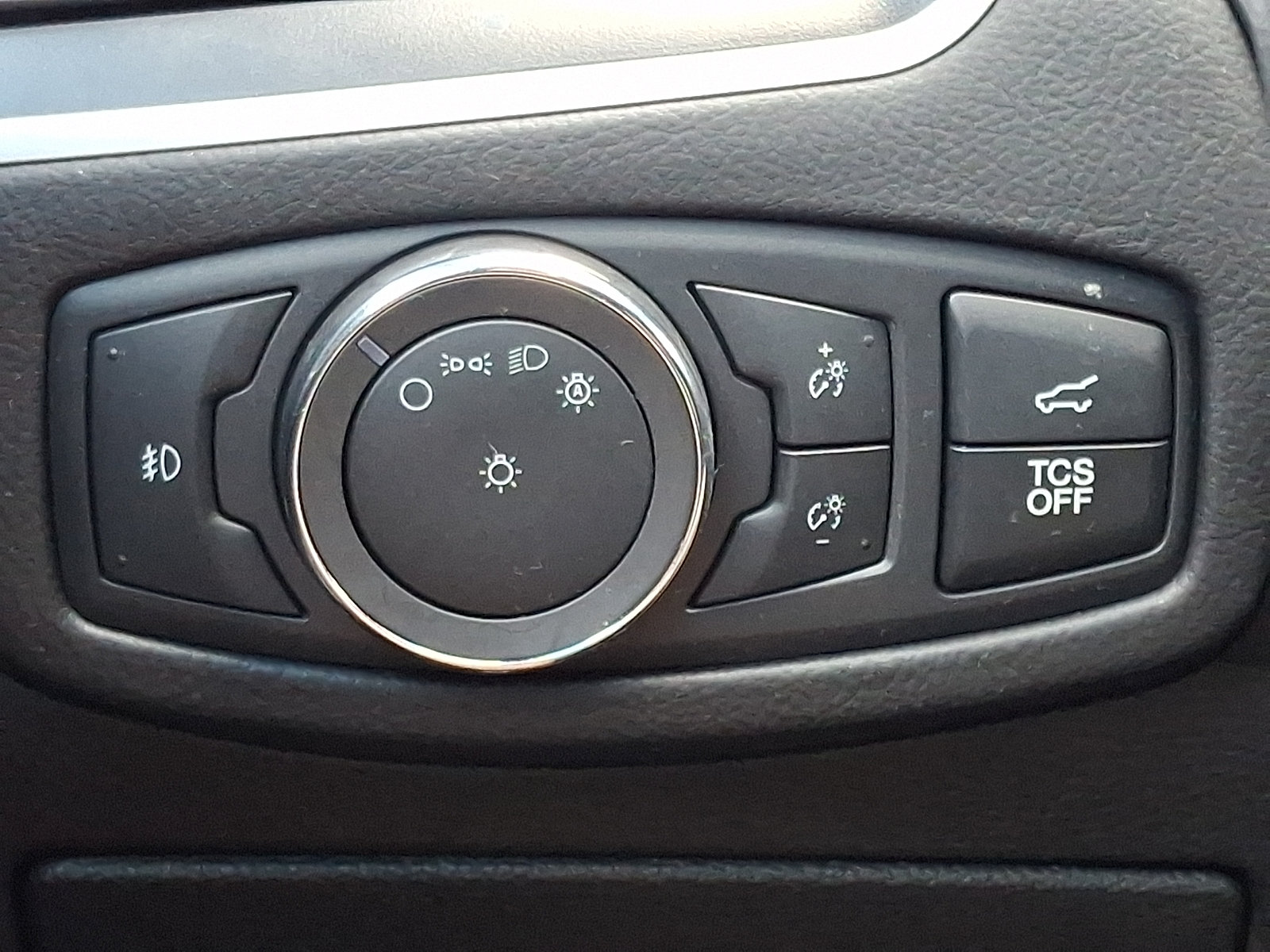 Used 2022 Ford Edge SEL w/ Convenience Package AWD/4WD image 26