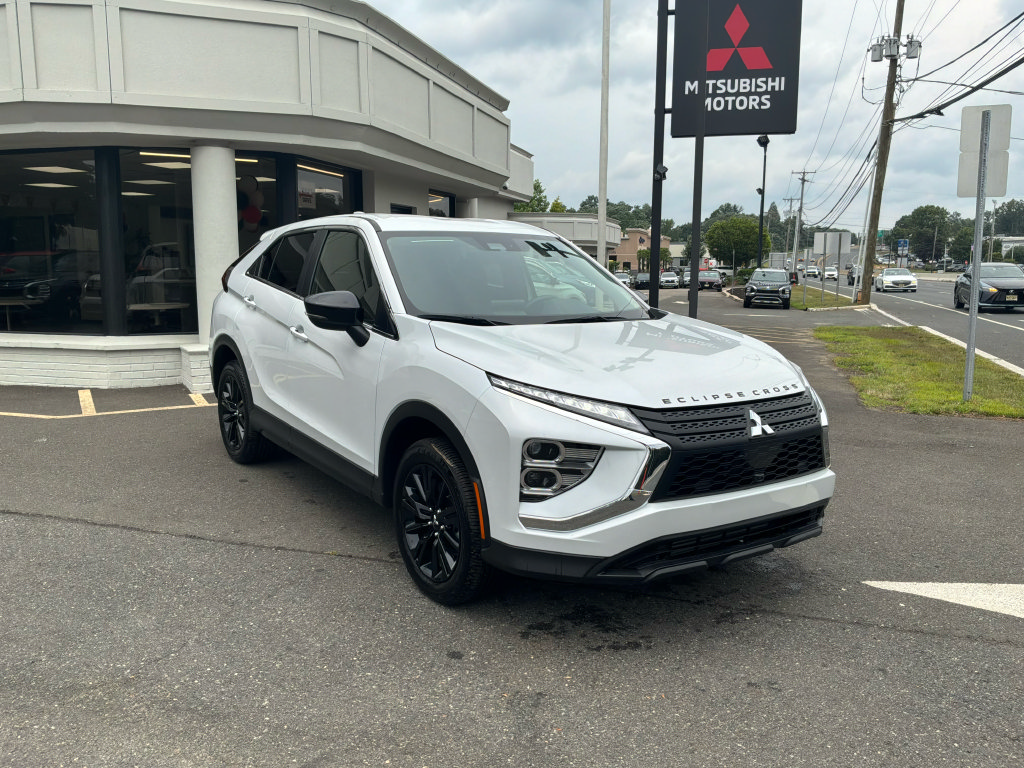 New 2025 Mitsubishi Eclipse Cross LE
