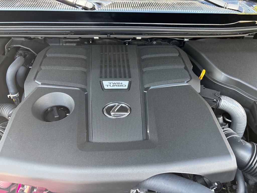 Certified 2026 Lexus GX 550 AWD/4WD image 10