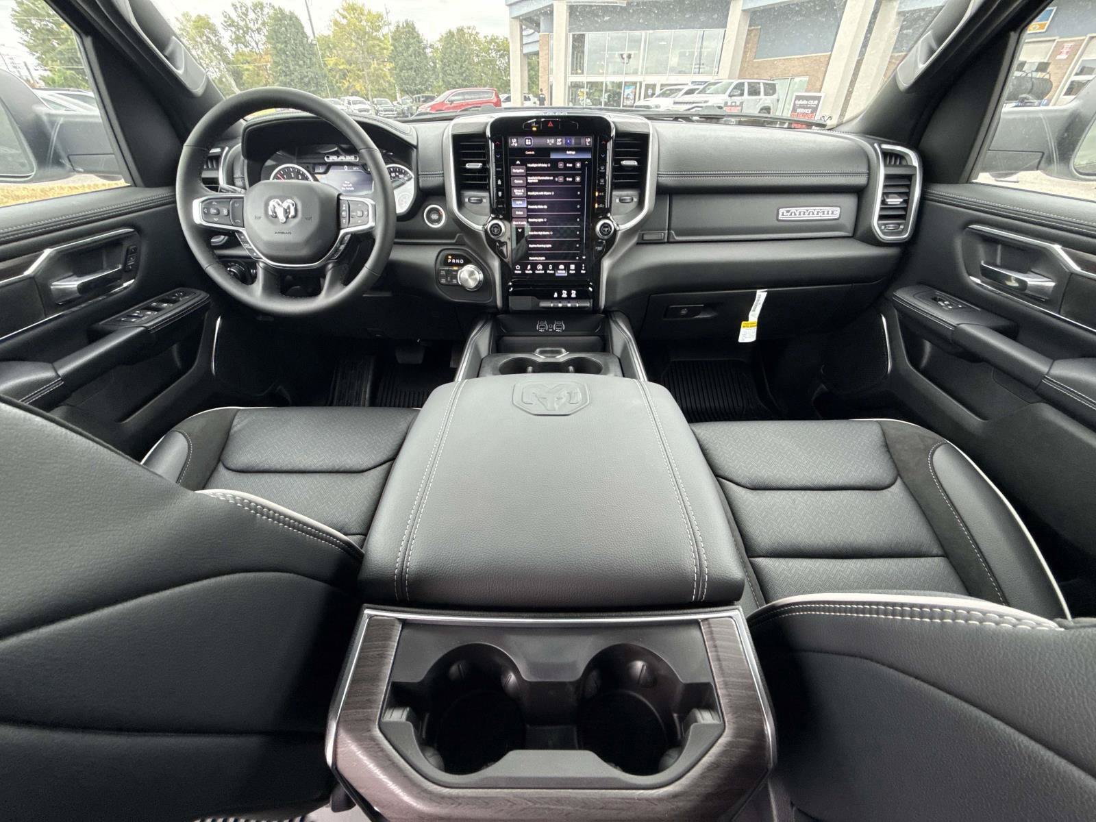 New 2027 RAM 1500 Laramie AWD/4WD image 16