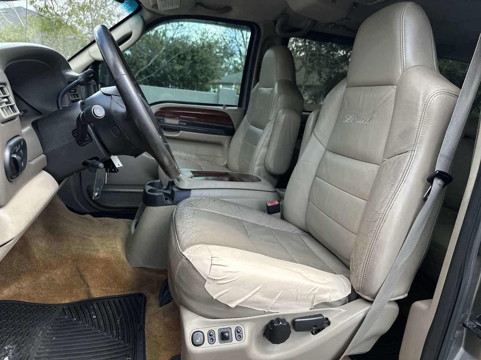 Used 2005 Ford Excursion Limited AWD/4WD image 15