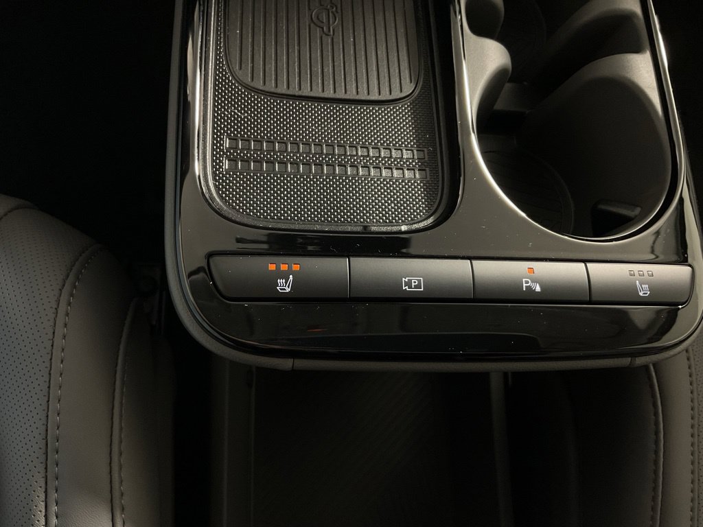 New 2027 Hyundai Ioniq 5 SEL AWD/4WD image 3