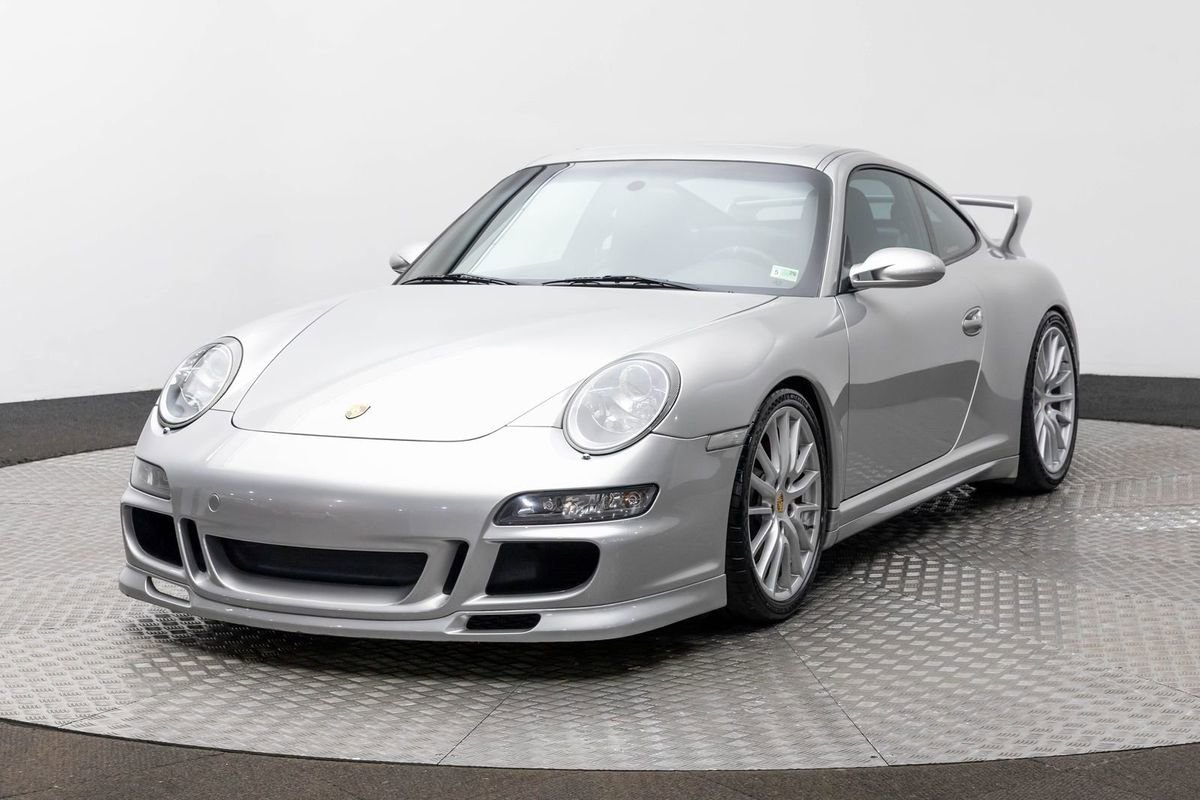 Used 2006 Porsche 911 Carrera 4S image 2