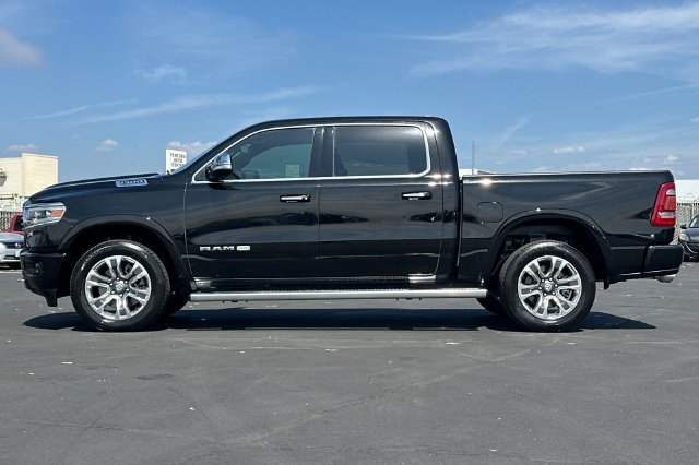 Used 2022 RAM 1500 Limited w/ Body Color Bumper Group AWD/4WD image 7