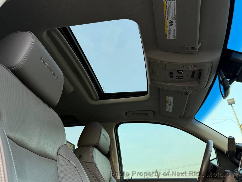 Used 2016 GMC Yukon Denali w/ Open Road Package image 17