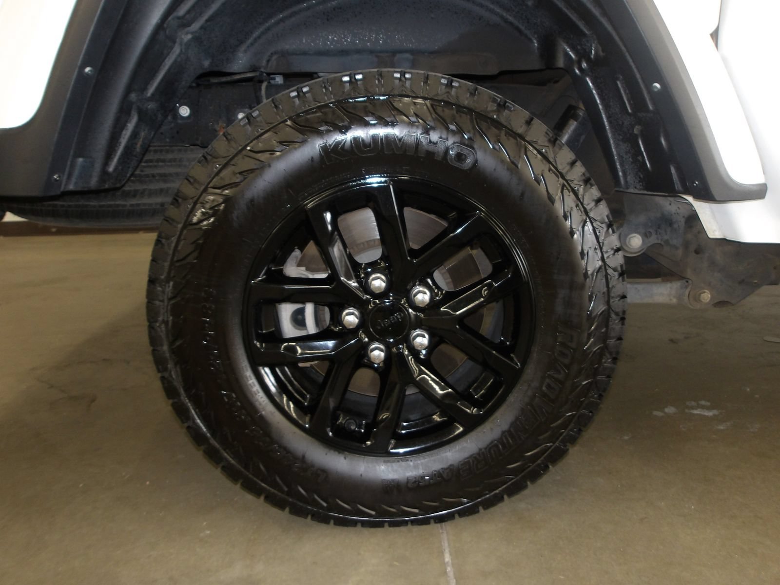Used 2023 Jeep Gladiator Sport AWD/4WD image 19