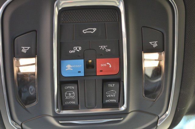 New 2025 Jeep Grand Cherokee L Laredo w/ Luxury Tech Group I image 34