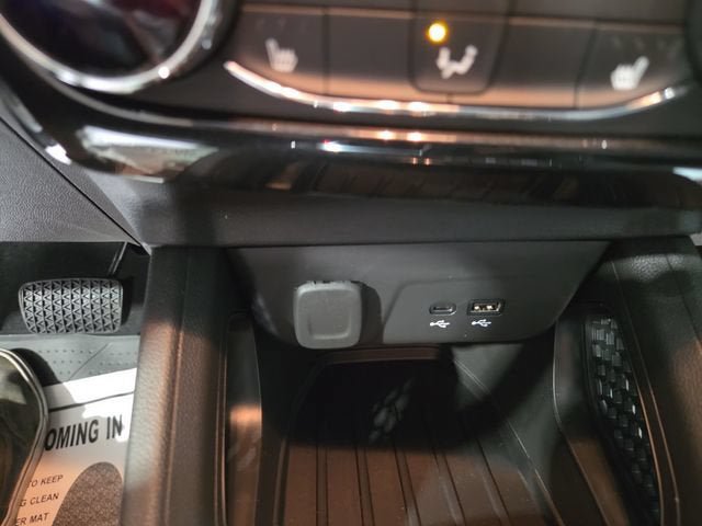 New 2026 Chevrolet TrailBlazer LT w/ LT Cold Weather Package AWD/4WD image 18