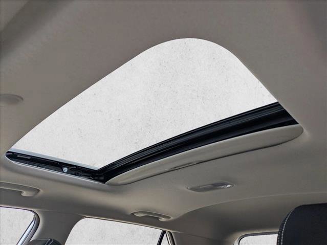New 2026 Hyundai Venue SEL FWD image 17