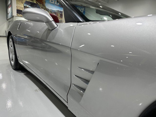 Used 2006 Chevrolet Corvette Convertible w/ Preferred Equipment Group RWD image 18