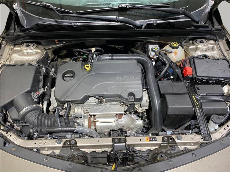 Used 2022 Chevrolet Malibu LS w/ Driver Confidence Package II FWD image 21