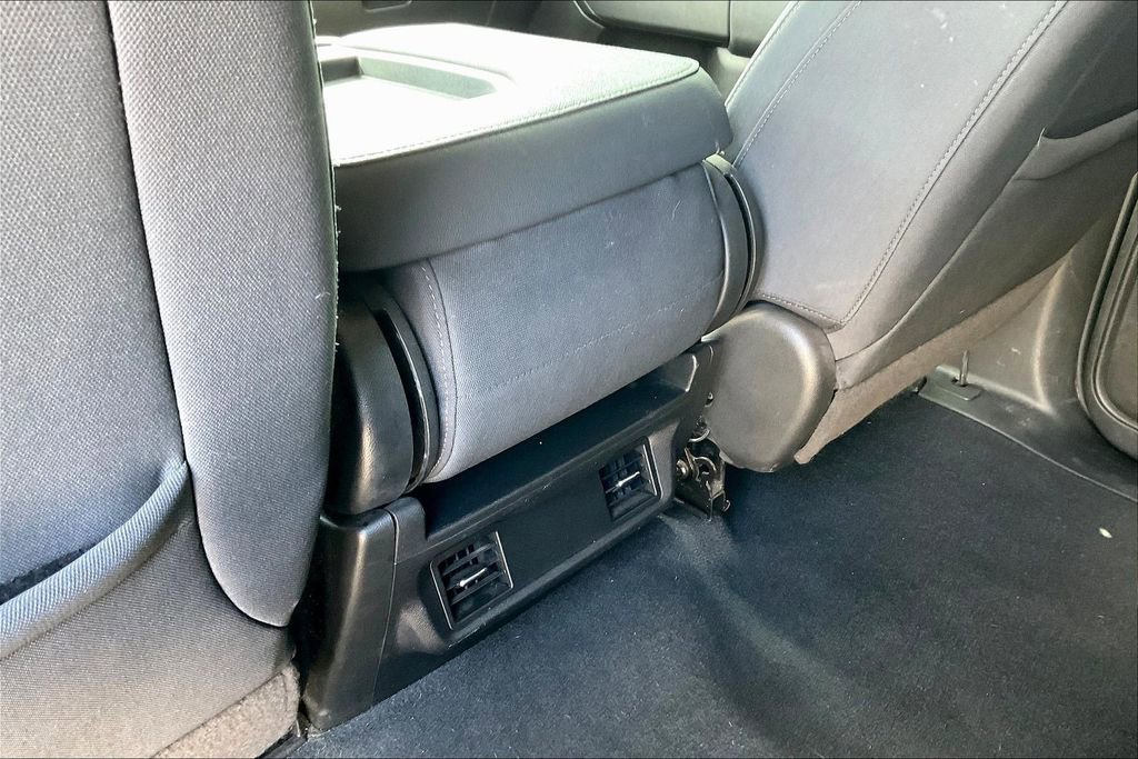 Used 2022 Chevrolet Silverado 2500 Custom w/ Custom Value Package image 24