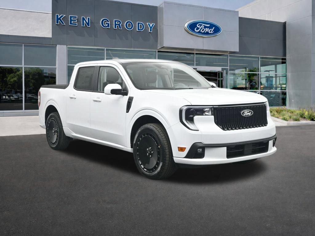 New 2025 Ford Maverick Lobo