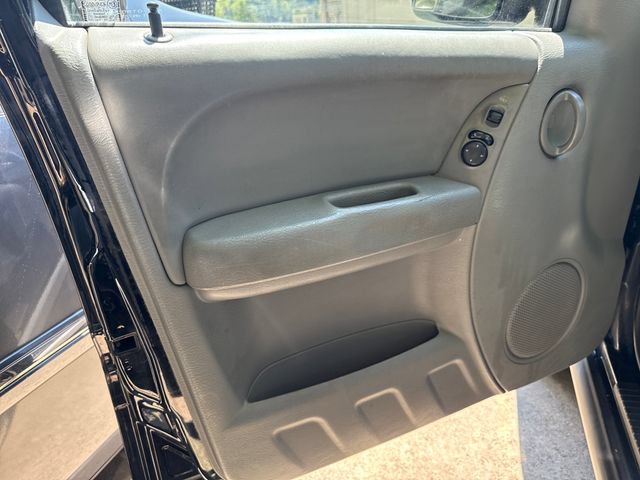 Used 2007 Jeep Liberty Sport AWD/4WD image 15