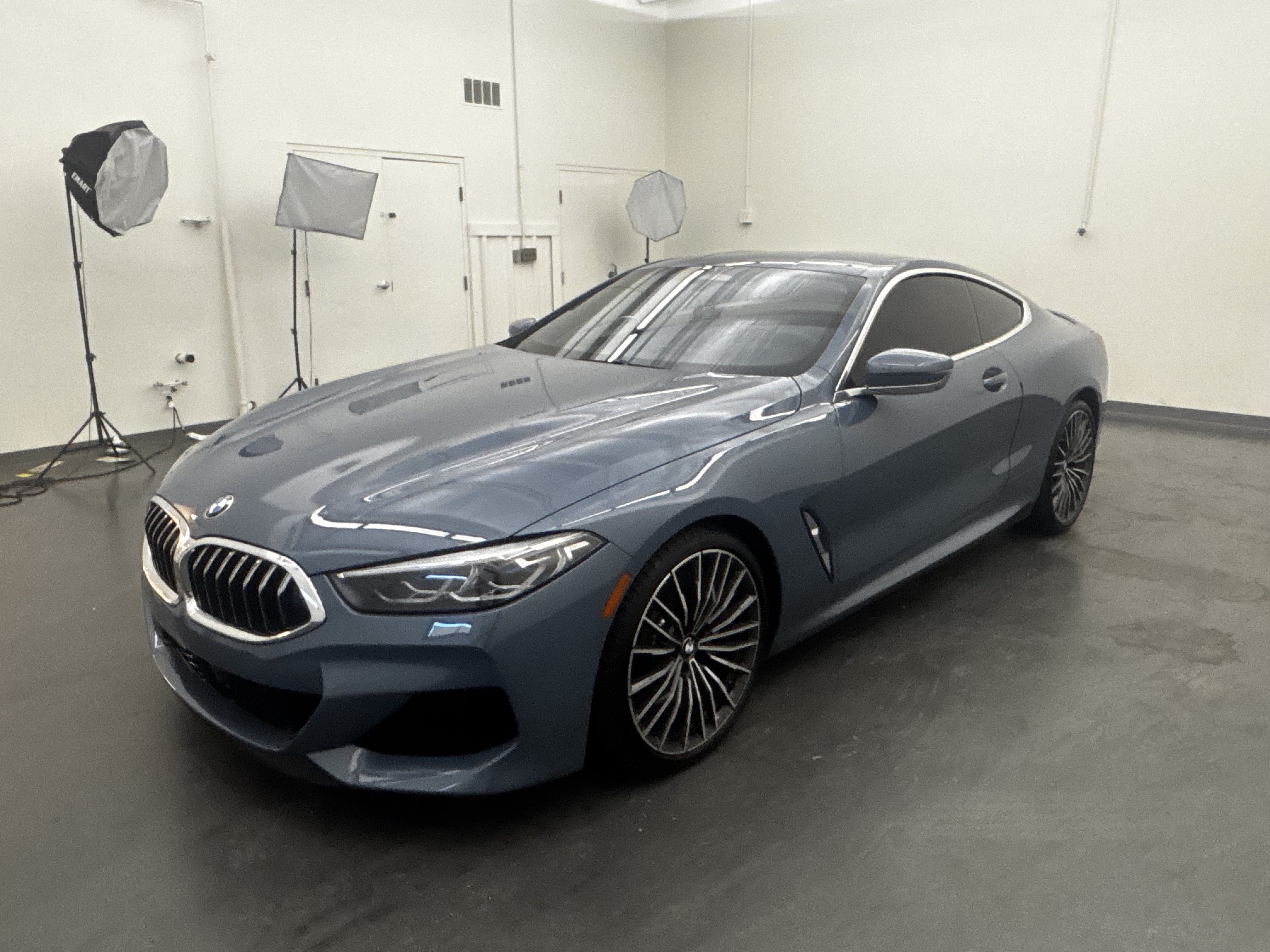 Used 2022 BMW M850i xDrive Coupe AWD/4WD image 3
