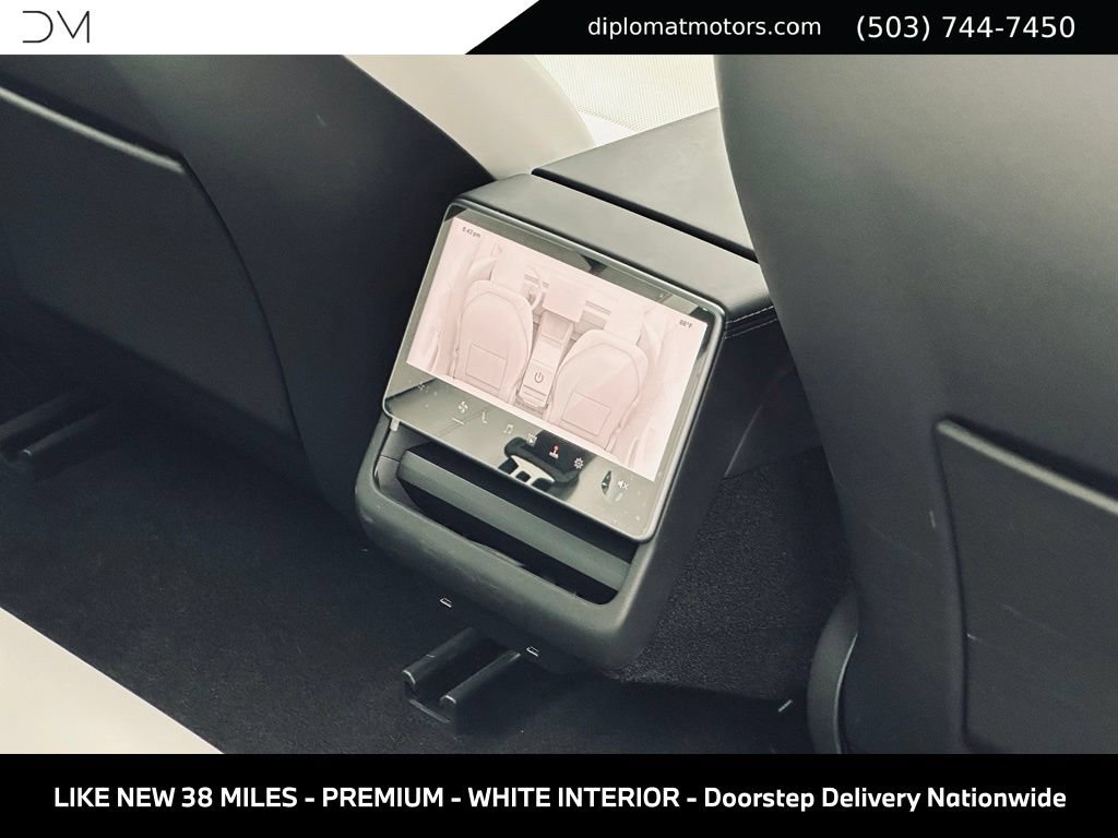 Used 2026 Tesla Model 3 RWD image 21