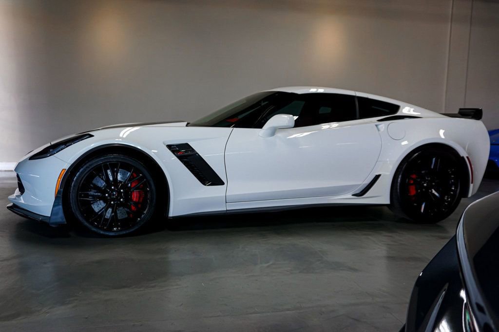 Used 2015 Chevrolet Corvette Z06 w/ Z07 Performance Package image 55