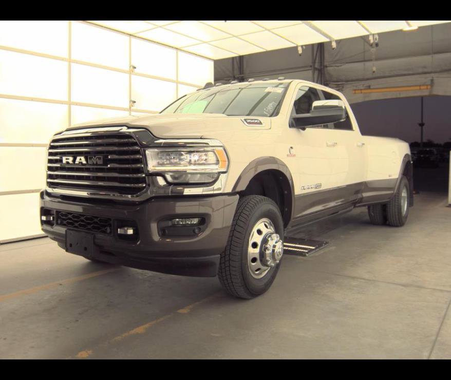 Used 2019 RAM 3500 Limited image 2