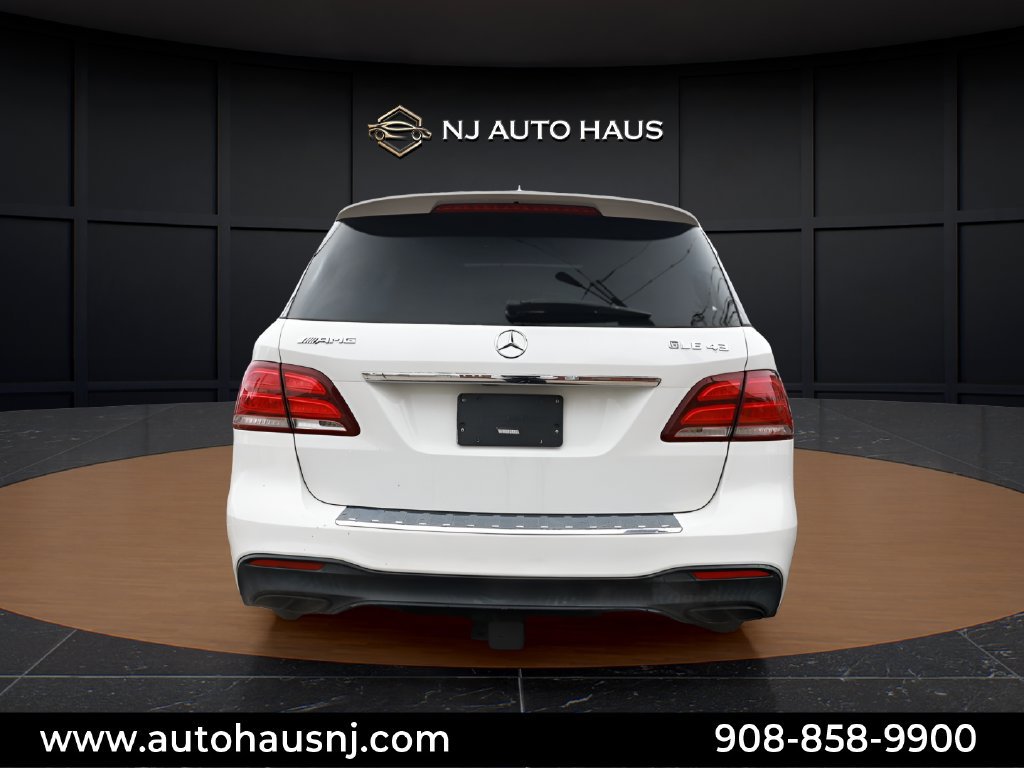 Used 2018 Mercedes-Benz GLE 43 AMG 4MATIC w/ Night Package image 6