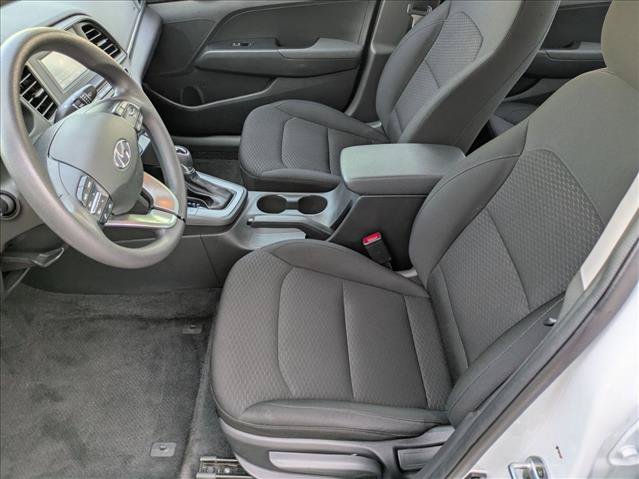 Used 2019 Hyundai Elantra SE w/ Cargo Package FWD image 15