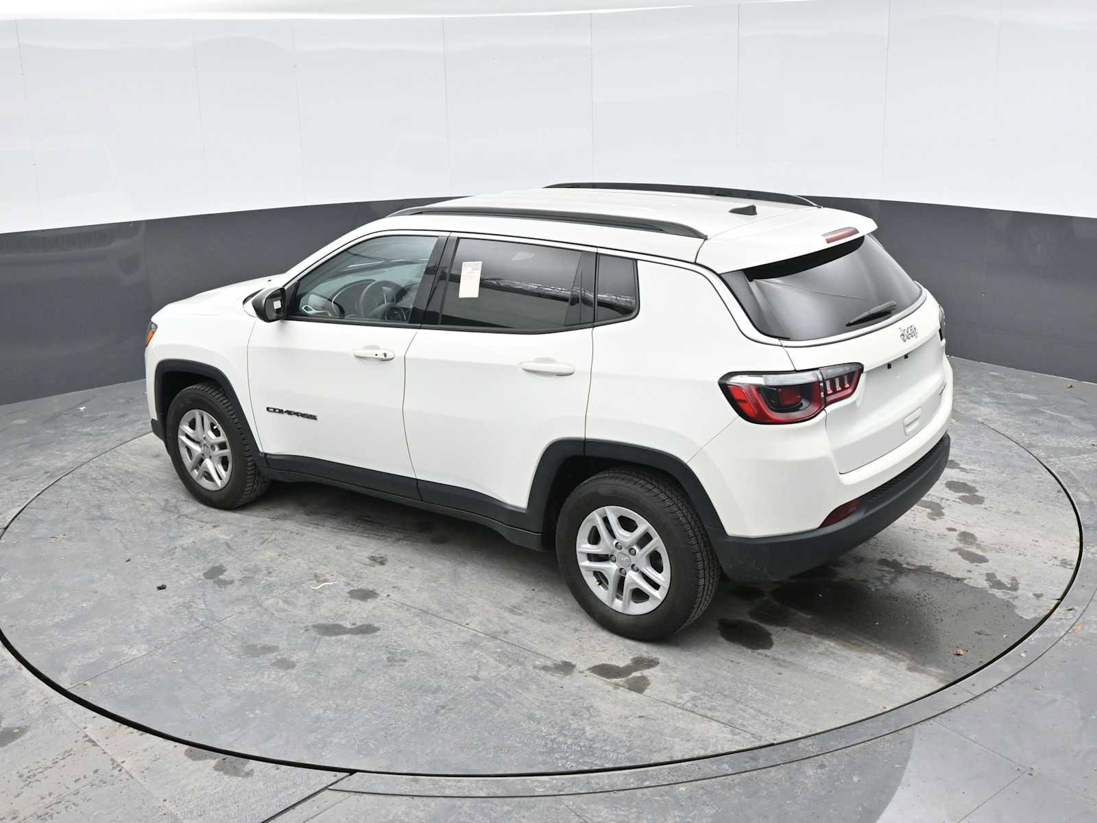 Used 2020 Jeep Compass Sport w/ Tech Group image 12