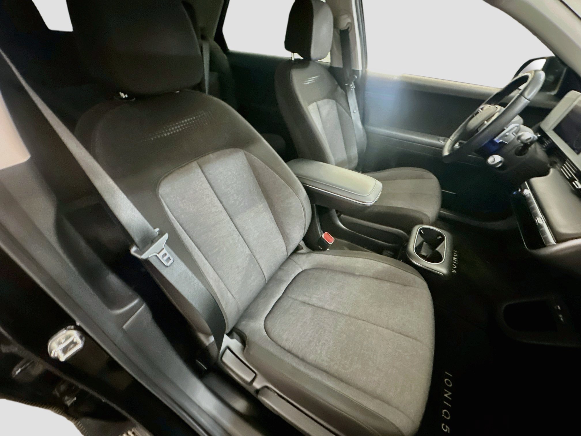 Used 2024 Hyundai Ioniq 5 SEL AWD/4WD image 33