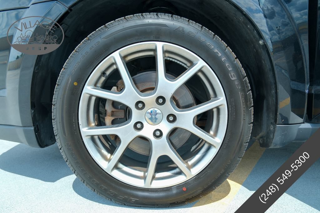 Used 2015 Dodge Journey R/T w/ Flexible Seating Group FWD image 10