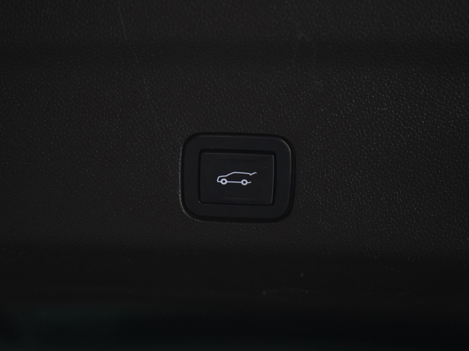 Used 2021 GMC Yukon XL Denali w/ Denali Ultimate Package image 20