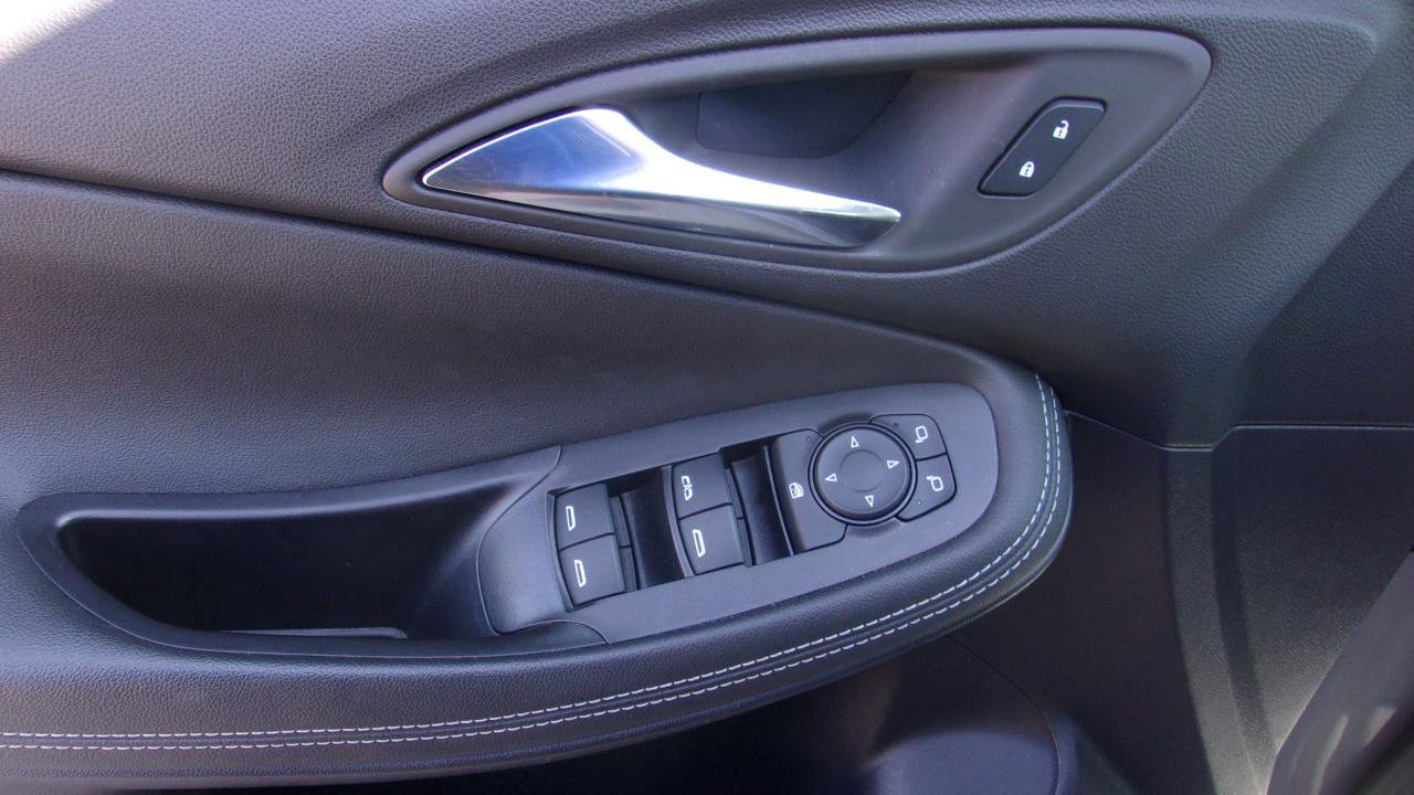 Used 2025 Buick Encore GX Preferred image 8